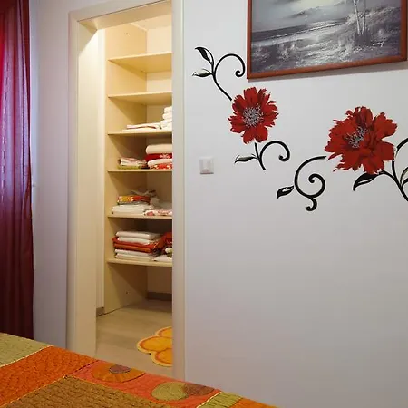 Apartment Avama View